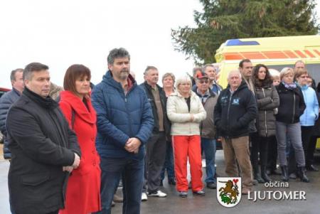 Namestitev defibrilatorja tudi v Desnjaku 1